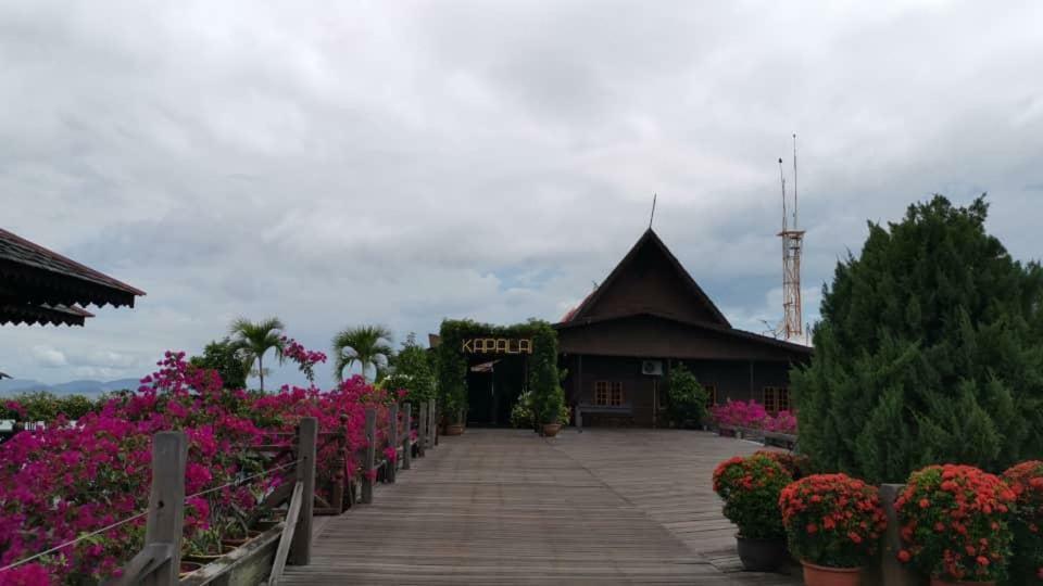 Sipadan-Kapalai Dive Resort Semporna Exterior foto