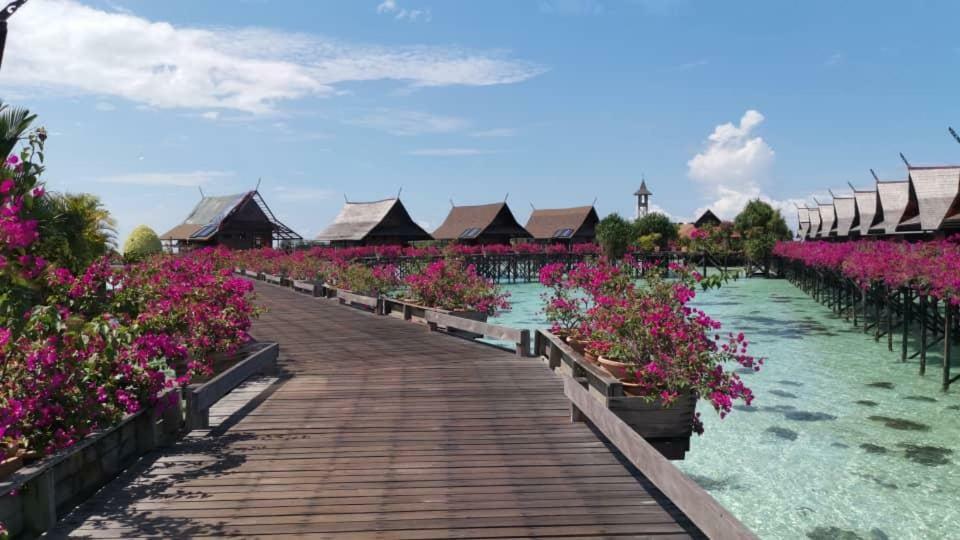 Sipadan-Kapalai Dive Resort Semporna Exterior foto