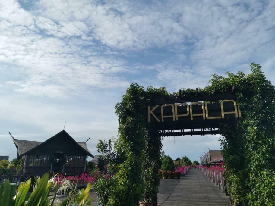 Sipadan-Kapalai Dive Resort Semporna Exterior foto