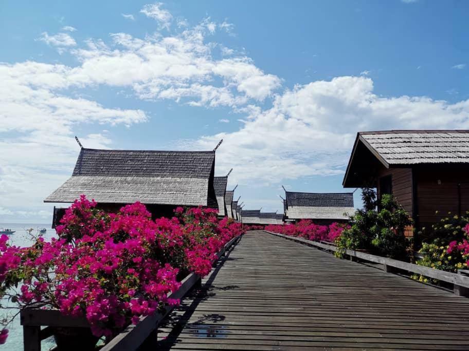 Sipadan-Kapalai Dive Resort Semporna Exterior foto