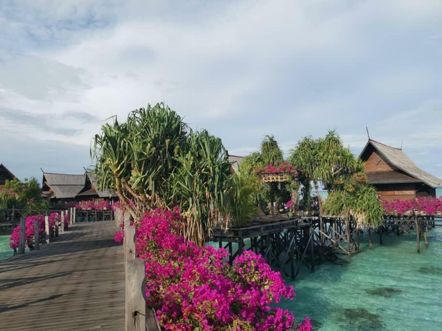 Sipadan-Kapalai Dive Resort Semporna Exterior foto